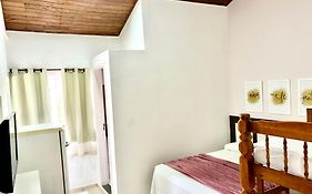 Apês do Peró 06 - Loft mini-cozinha até 4 Pessoas
